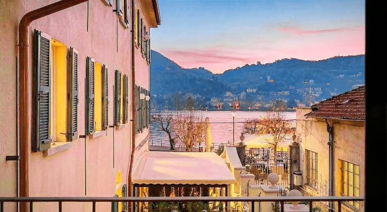 Vacation home with hot tub | Close to Como Cathedral | Dogs allowed in Brunate