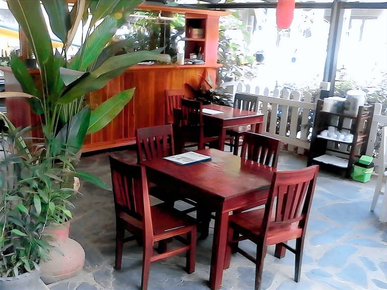 Golden Lotus Place — photo 5