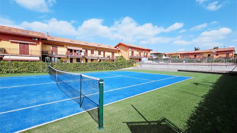 Family-oriented rental apartment with garden, patio & pool | Suitable for remote work | Pet-friendly — photo 5