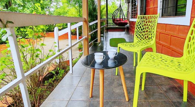 House with grill, pool & garden | Pet-friendly — photo 4