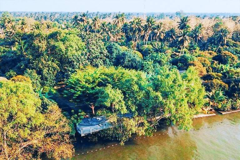 River CoCo Resort