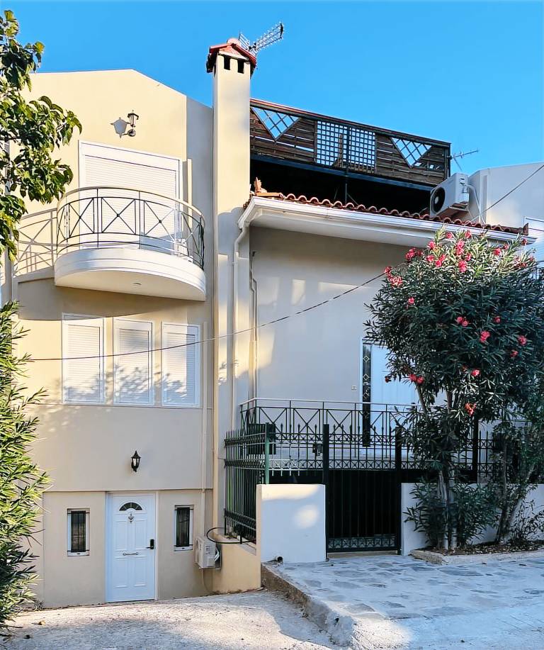 Φάρμα Παραλία Αρτέμιδος