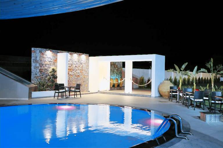 Accommodation Sisi