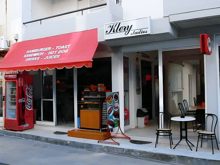 Serviced apartment with terrace | Close to the beach | Pet-friendly in Hersonissos