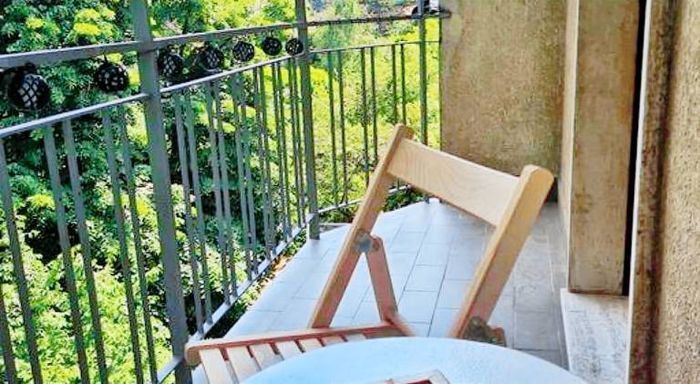 Wonderful rental apartment | Pets allowed in Lezzeno