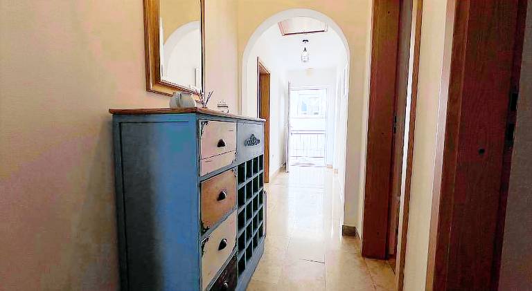 Rental apartment with 2 rooms for 4 persons — photo 3