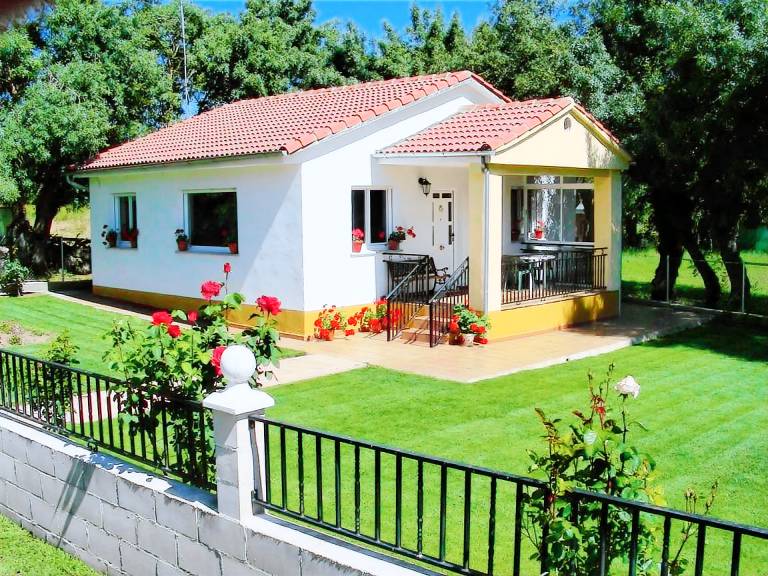 Villa Baños de Montemayor