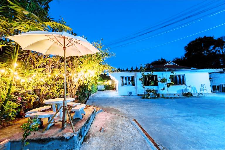 Accommodation Mae Chan