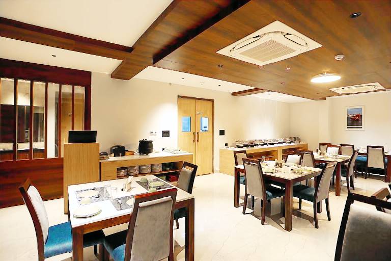 Hotel Taviral Regency — photo 4