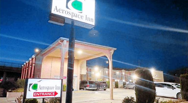 Aerospace Inn — photo 5