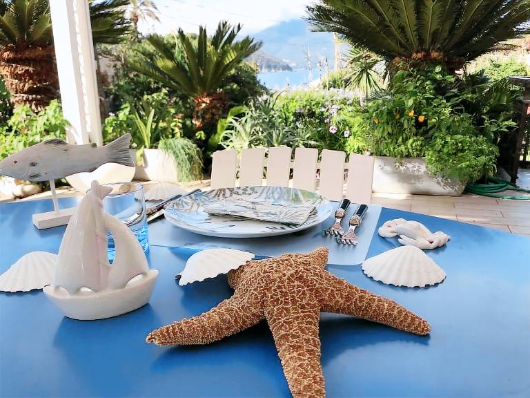 Villa with terrace, garden & BBQ | Water view — photo 2