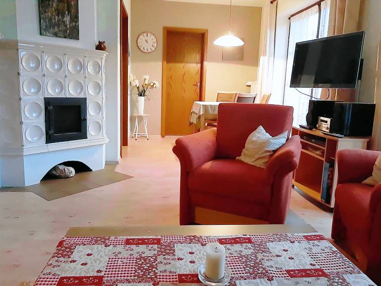 Rental apartment with terrace — photo 2