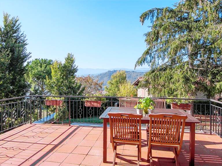 House with pool, yard & patio | Sea view | Pets are welcome — photo 3