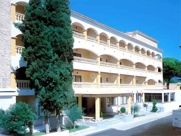 Hotel Baviera in Capdepera