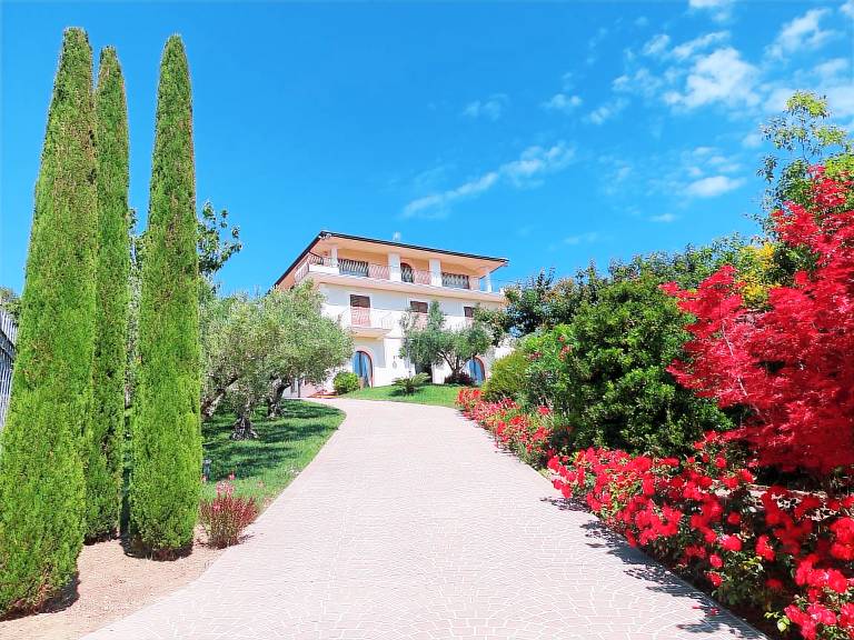 Villa Ortona