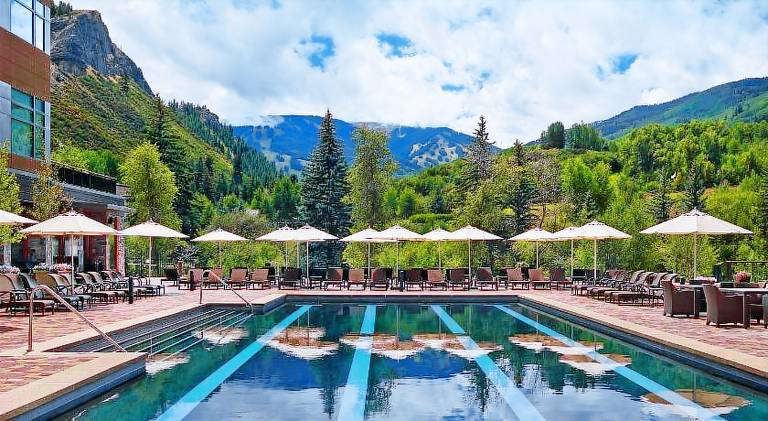 Wonderful house with grill, pool & jacuzzi | Close to the ski | Dogs allowed — photo 4