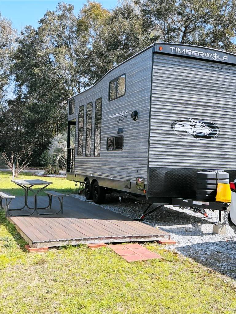 Mobile home  Lost Creek