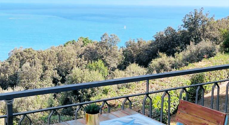 Holiday apartment with 2 rooms for 6 persons — photo 3