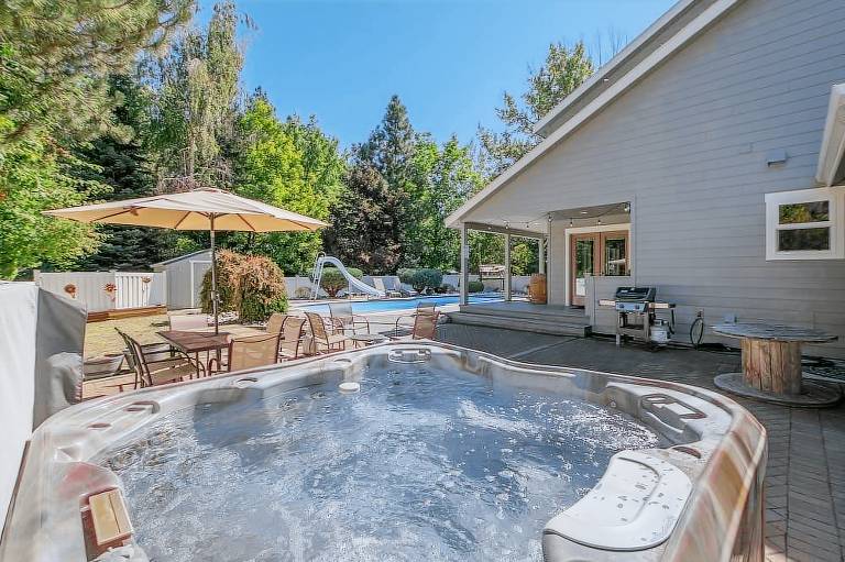 House  Leavenworth