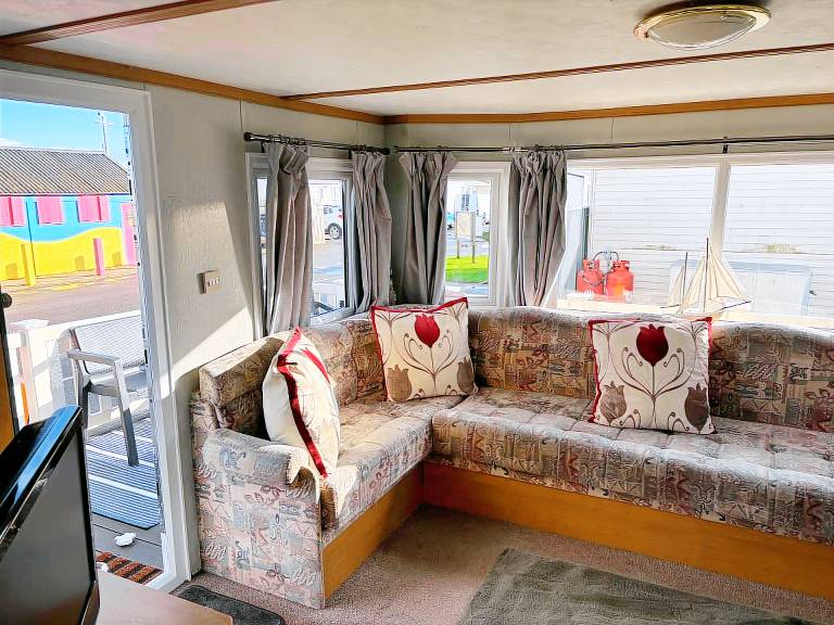Lodge | Beach view — photo 2