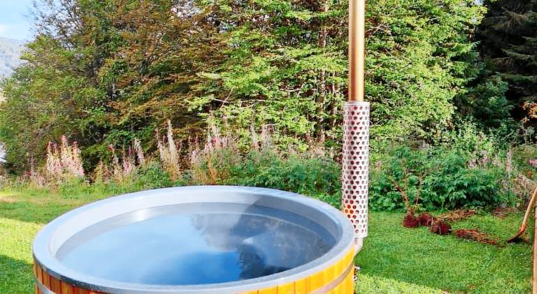Vacation home with hot tub & sauna — photo 5