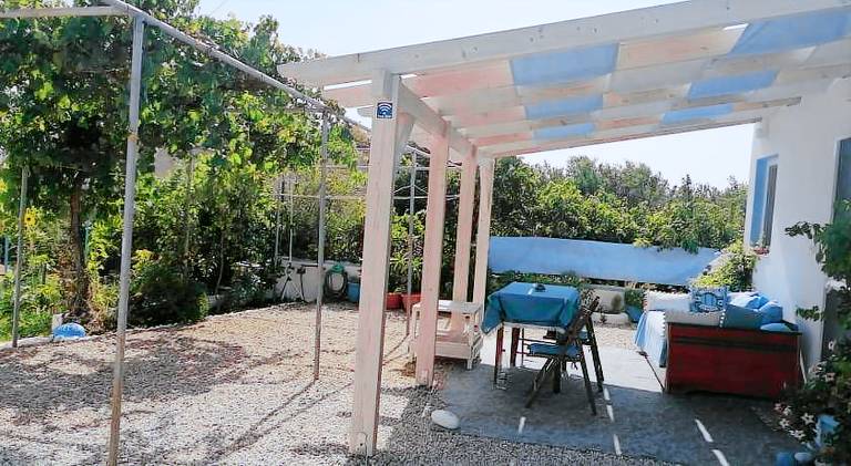 Charming house with yard & patio | Dogs allowed in Kissamos