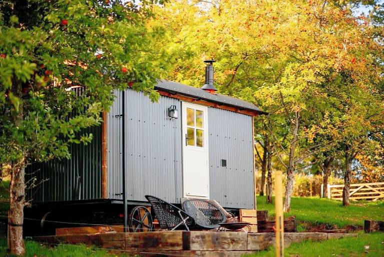 Cabin  Dingestow