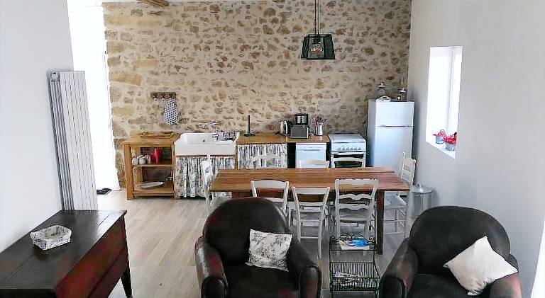 House with 3 rooms for 6 persons in Gueret
