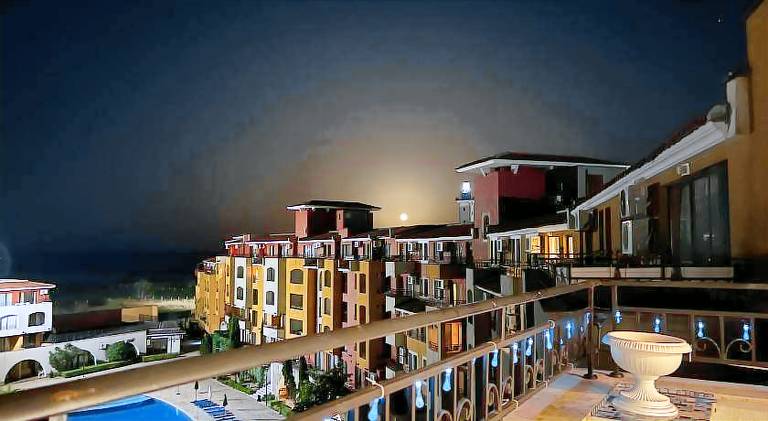 Holiday apartment with pool, garden & terrace | Next to the beach | Dogs allowed — photo 4