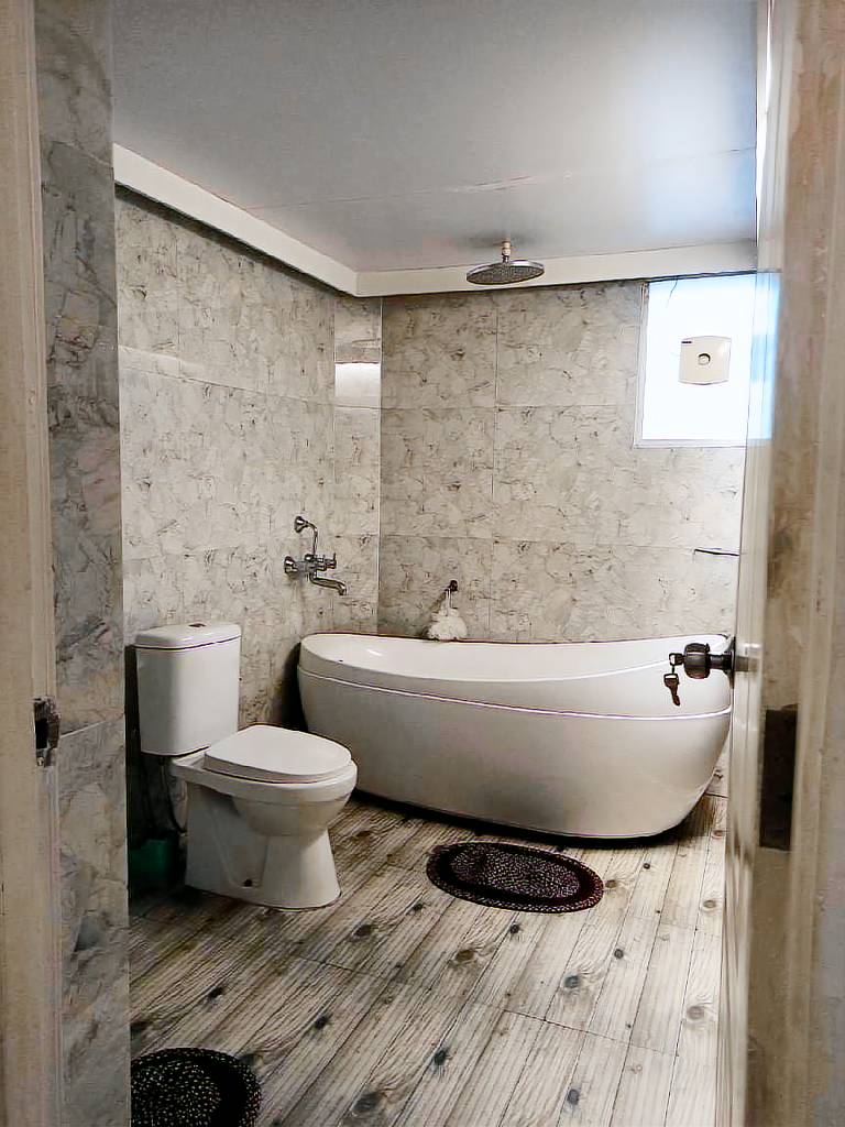 House with garden & jacuzzi | Good for workation — photo 2