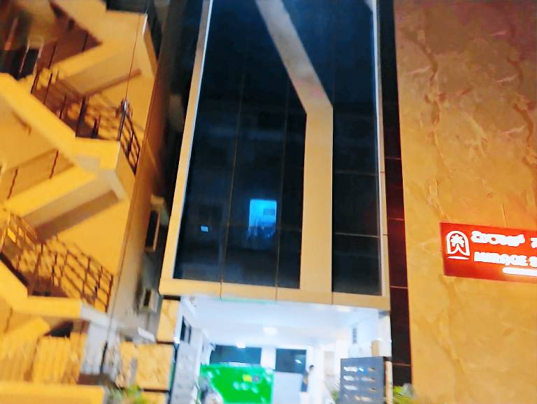 Hotel O Mirage Suites