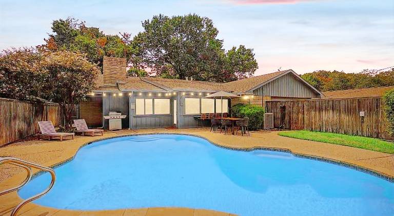 Fully equipped house with yard & private pool | Pet-friendly — photo 5
