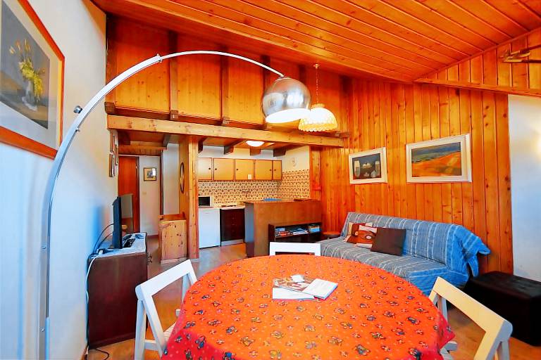 Rental apartment with 2 rooms for 6 persons — photo 3