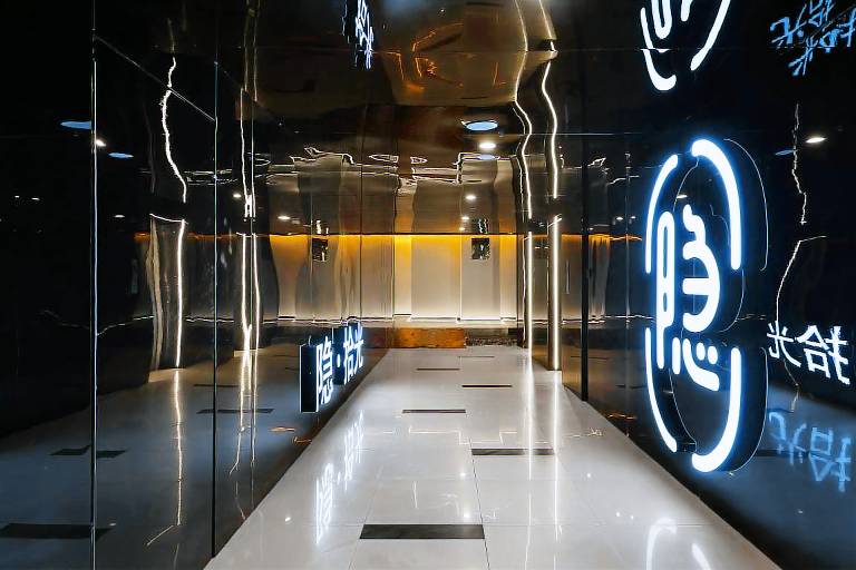 Yin Shi Guang Riverview Hotel — photo 3