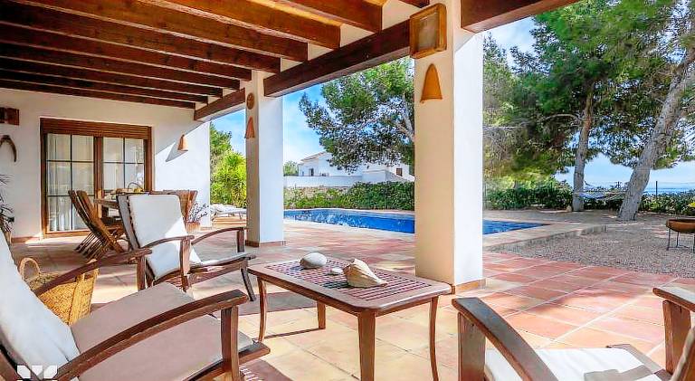 Villa with garden, terrace & BBQ — photo 4