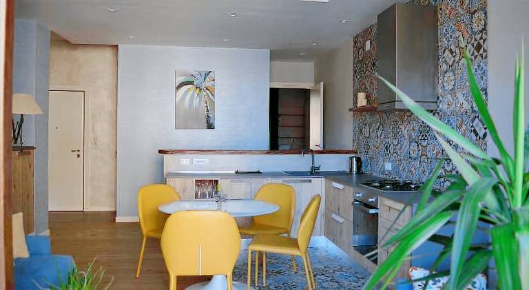 Fully equipped nice rental apartment with terrace | Close to Como Cathedral | Perfect for remote work | Dogs allowed — photo 5