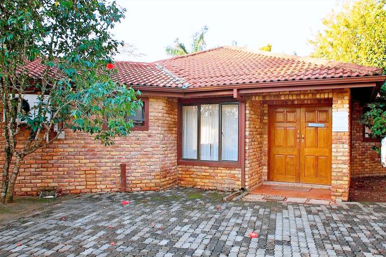 Lodge  Alverstone