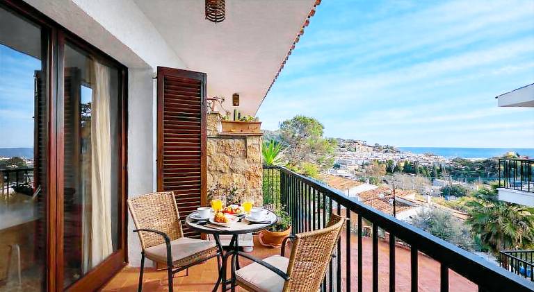 Apartment with 2 rooms for 5 persons in Tossa de Mar