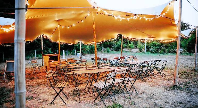 Tent with terrace & garden — photo 5