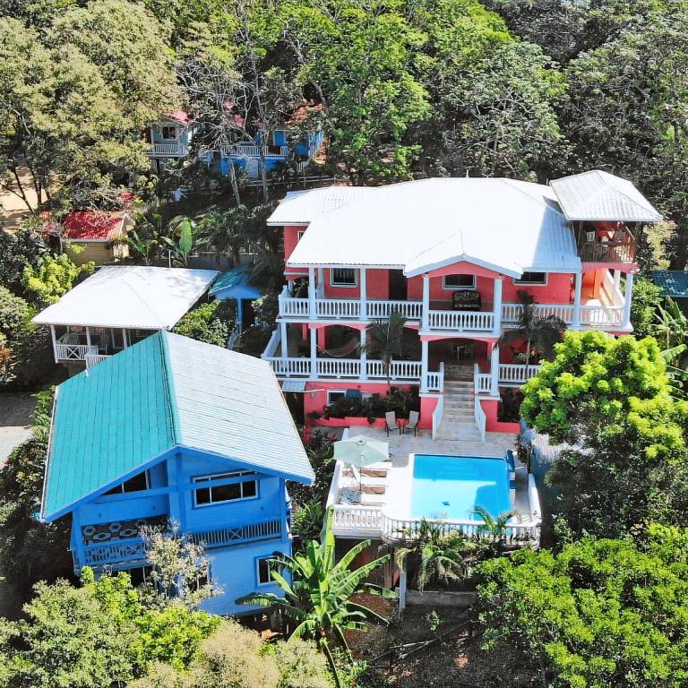 Seaside Inn Roatan in Roatan