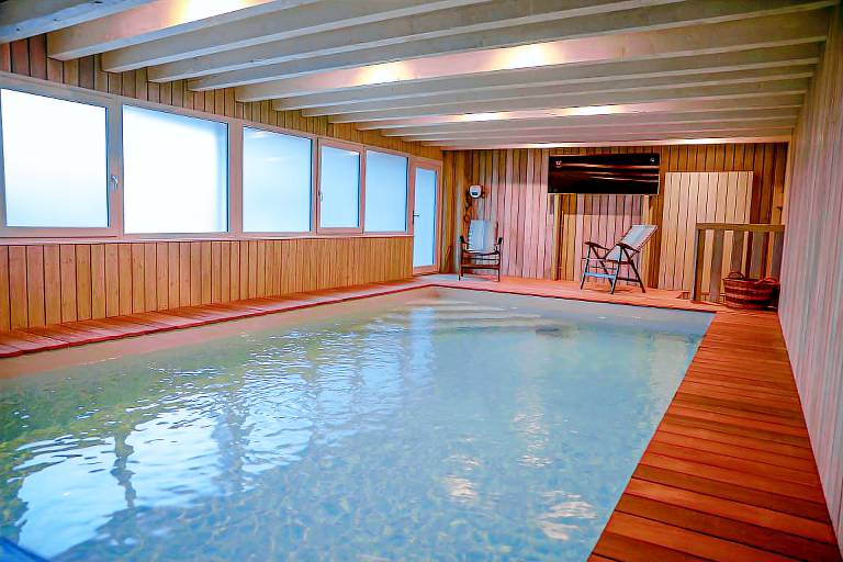 Cabin Roche-sur-Linotte-et-Sorans-les-Cordiers