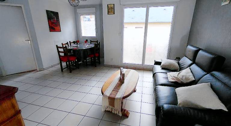 Rental apartment with 2 rooms for 4 persons — photo 3