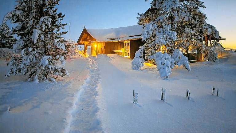 Berghütte mit Whirlpool und Aussicht auf Blefjell