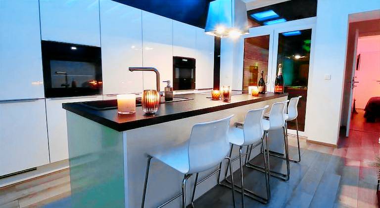 Holiday apartment with jacuzzi — photo 5