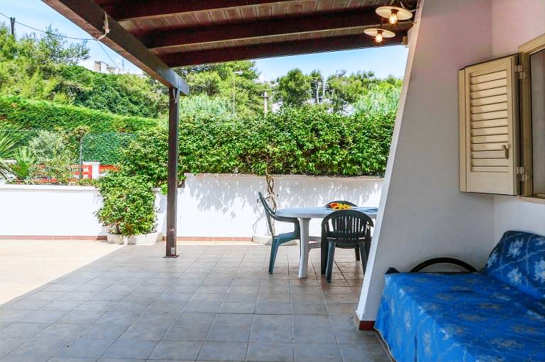 Lovely house with patio | Next to the beach | Pets are welcome — photo 4