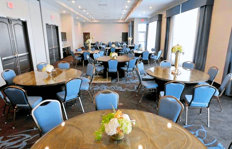 Staybridge Suites St. Petersburg FL By IHG — photo 5