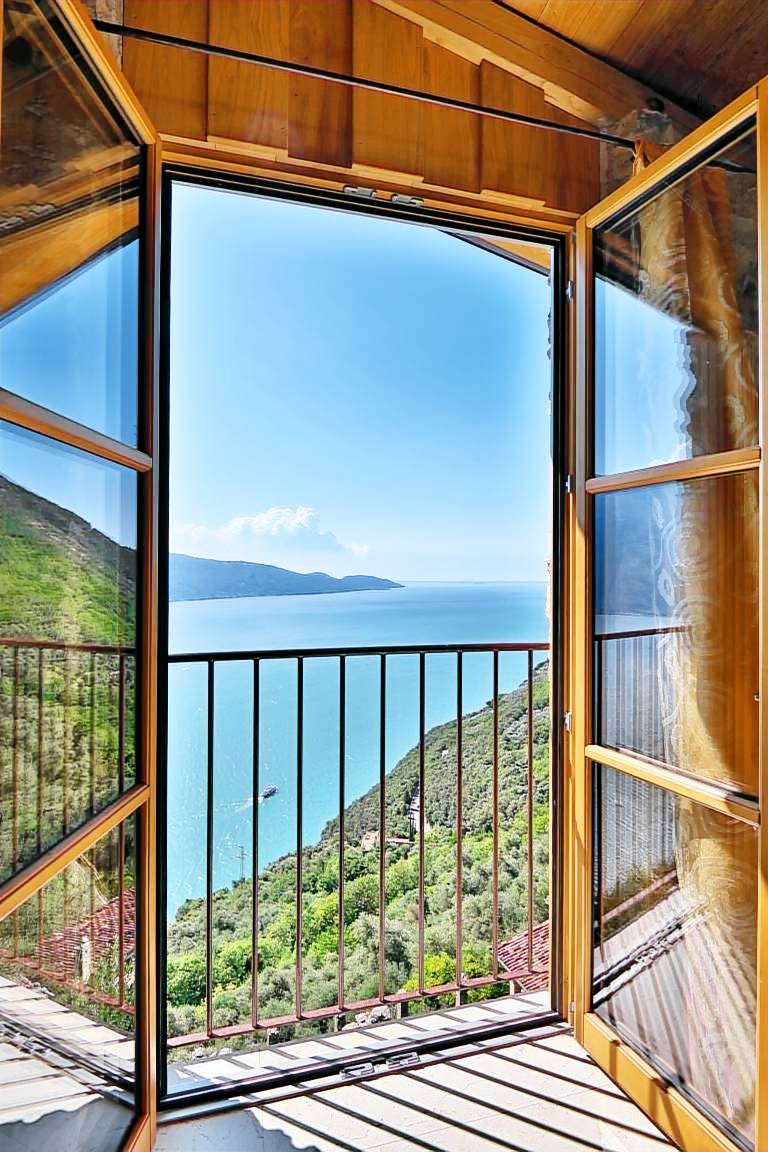 Pleasant house with terrace, garden & fast internet | Lake view | Next to the beach | Good for workation | Pets allowed — photo 4