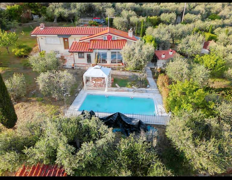 Villa with patio, private pool & grill | Sea view — photo 4