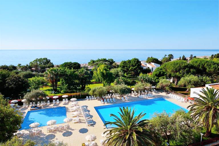 Resort  Naxos