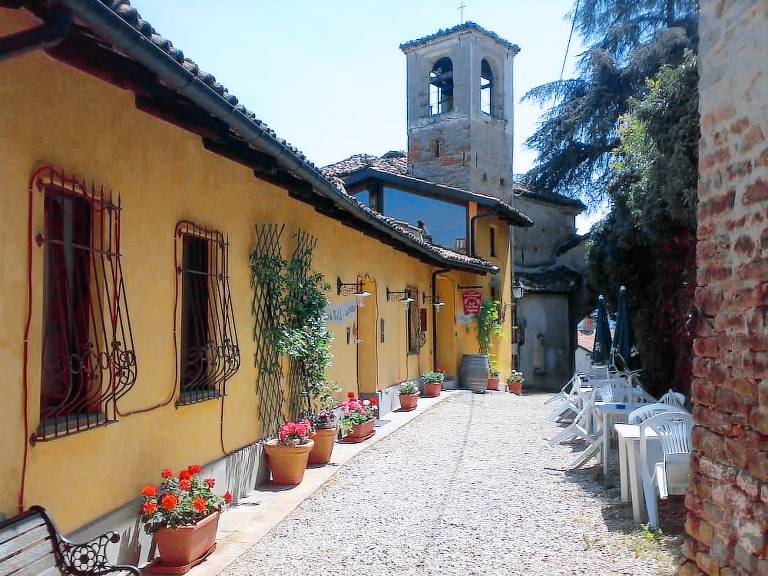 Alloggio Monforte d'Alba